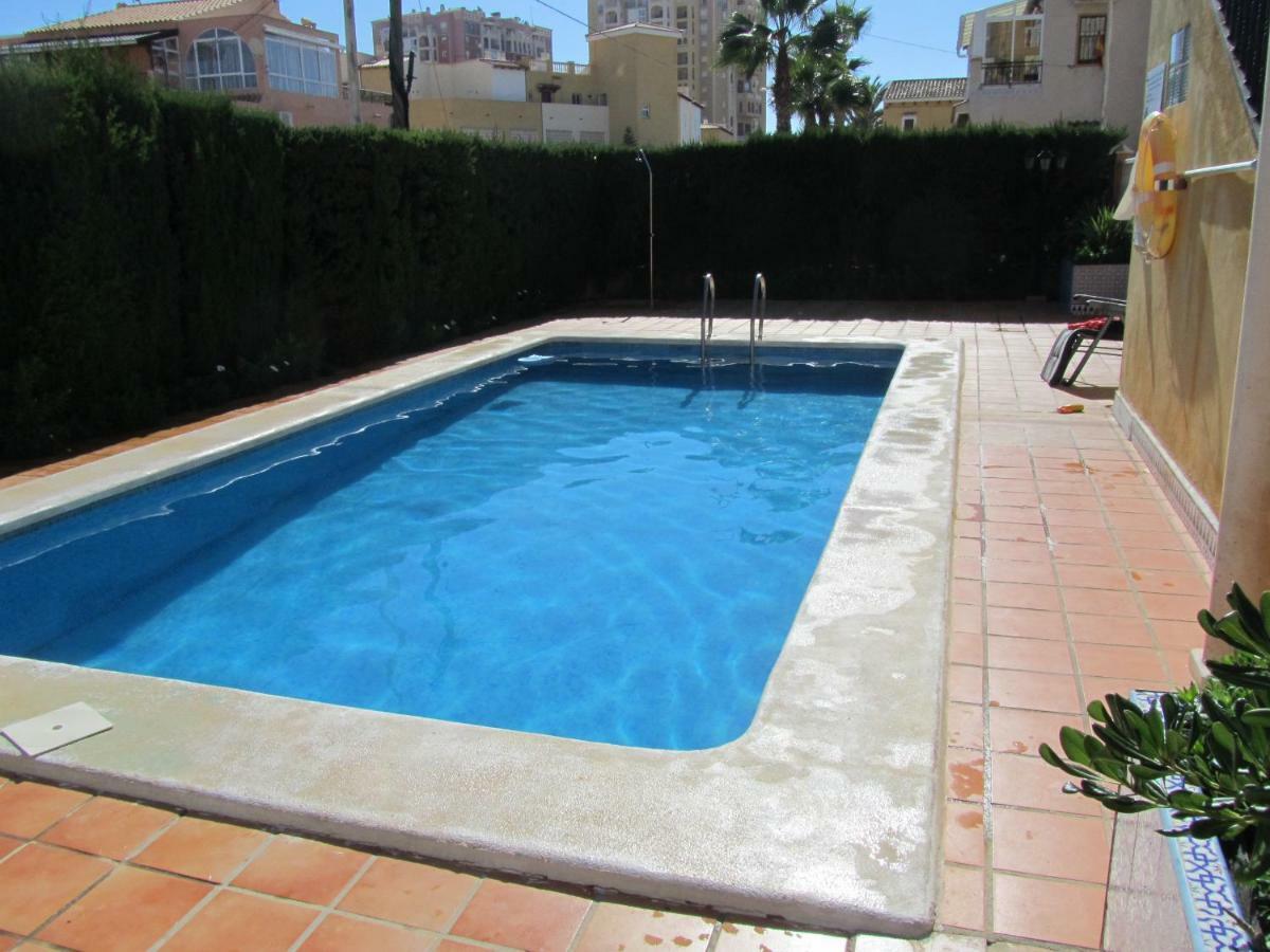 La Rosaleda Apartment ตอร์เรเวียคา ภายนอก รูปภาพ